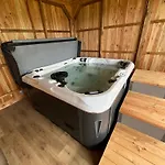 Pod Houbovym Vrchem 2 بيت خشبي Horní Planá