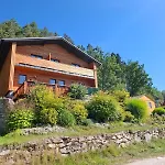 Pod Houbovym Vrchem 2 *