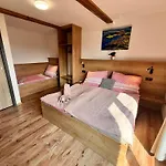 Pod Houbovym Vrchem 2