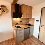 بيت خشبي Pod Houbovym Vrchem 2
