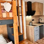 Pod Houbovym Vrchem 2 *