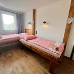 Lodge Pod Houbovym Vrchem 2 Horní Planá