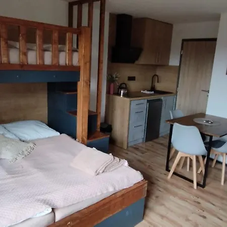 Pod Houbovym Vrchem 2 Lodge *