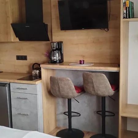 Pod Houbovym Vrchem 2 بيت خشبي *