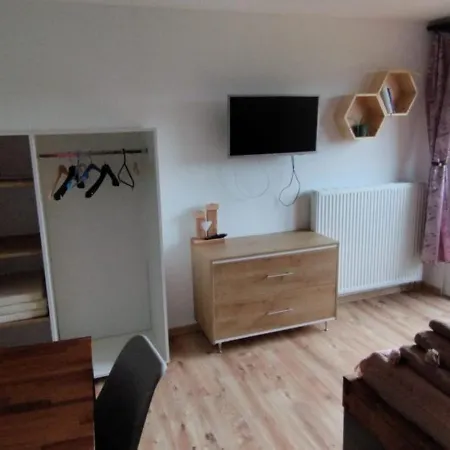 Lodge Pod Houbovym Vrchem 2 Horni Plana
