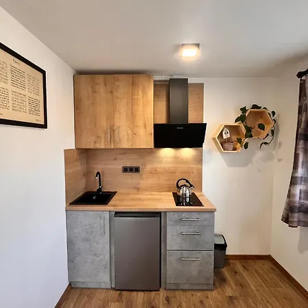 Pod Houbovym Vrchem 2