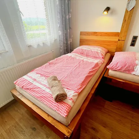 Pod Houbovým Vrchem 2