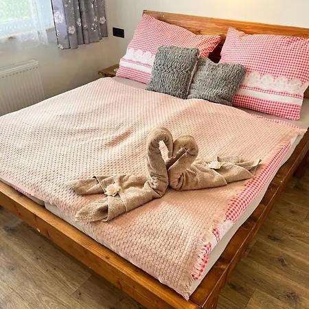 Pod Houbovym Vrchem 2 Horni Plana