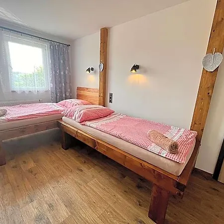 Pod Houbovym Vrchem 2 Lodge *
