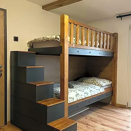 Pod Houbovym Vrchem 2