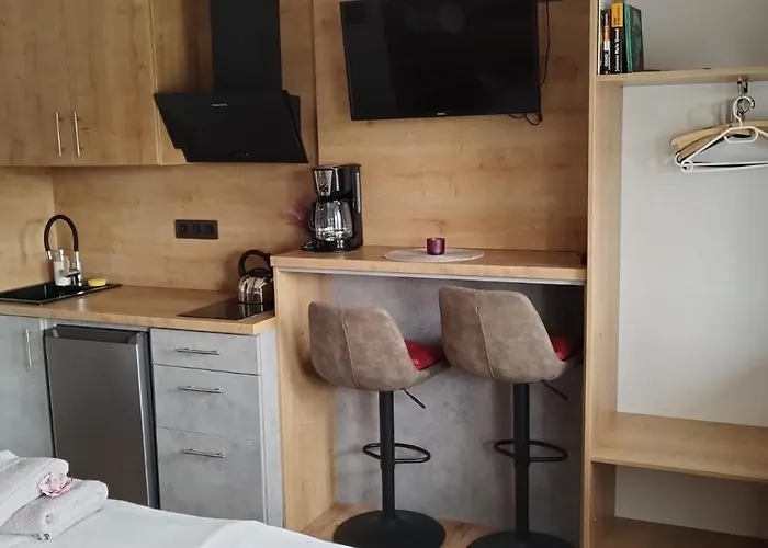 Pod Houbovym Vrchem 2 山林小屋 *