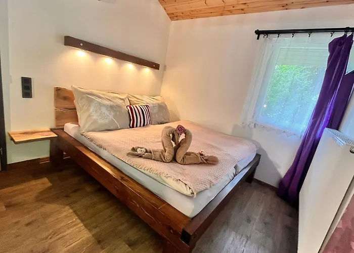 Pod Houbovym Vrchem 2 山林小屋 *