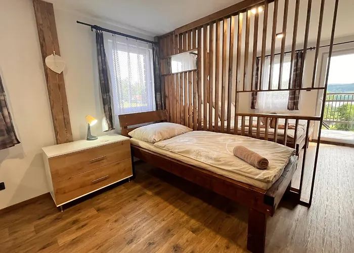 山林小屋 Pod Houbovym Vrchem 2 *