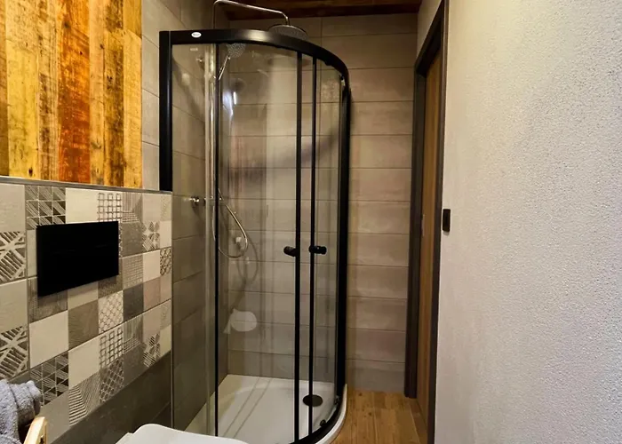 Pod Houbovym Vrchem 2 山林小屋 *